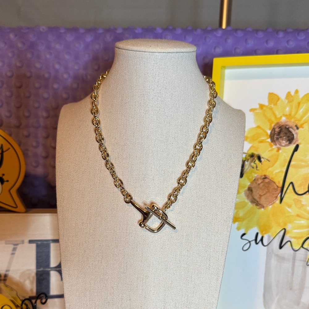 Gold-Tone Toggle Chain Necklace - Women's Jewelry BNIB